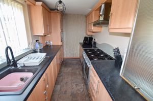Kitchen- click for photo gallery